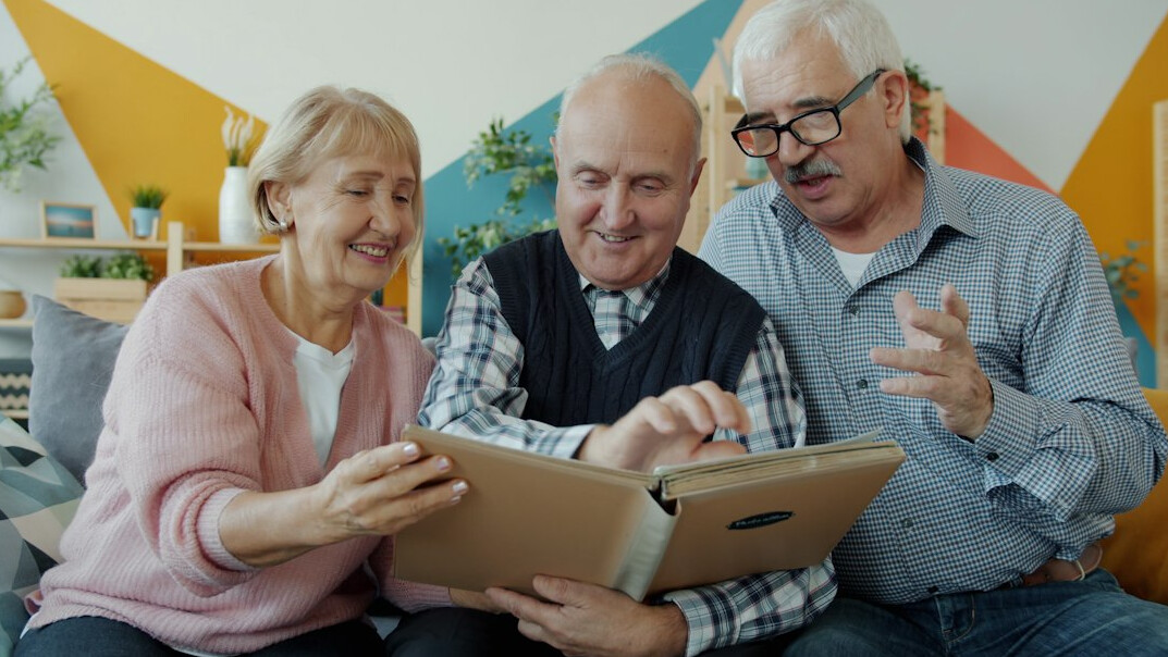 senior learning online